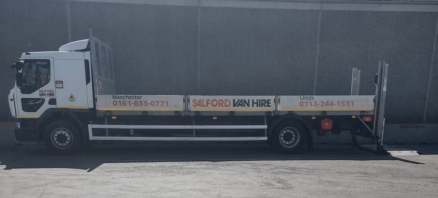 17/18T GVW Dropsided Truck with Tail Lift